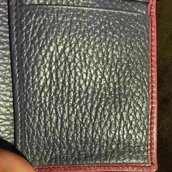 Gucci Long Wallet - Picture 9 of 10